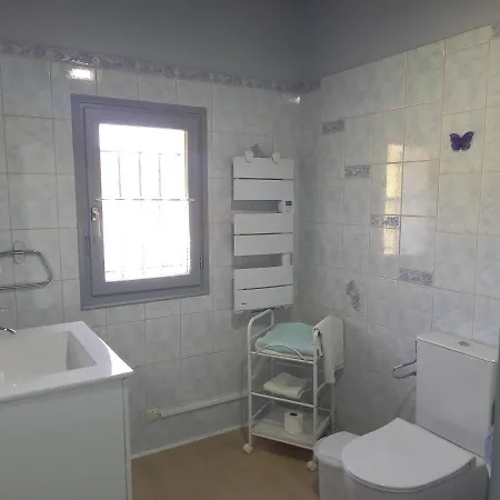 Goxoki Avec Piscine Jean Pied De Port 4* 圣让皮耶德波尔